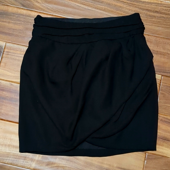 Vero Moda size small black mini skirt - Picture 1 of 3